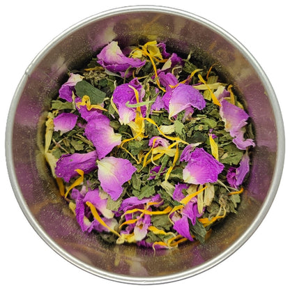 Tisane Garde à vous Bio : ortie piquante, anis vert, rose, berce, gingembre, souci