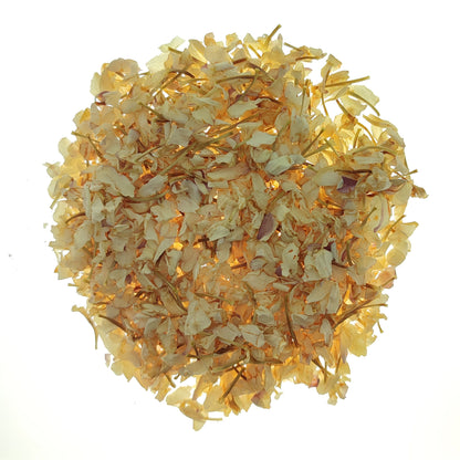 Gros plan sur les fleurs de jasmin bio séchées pour infusion
